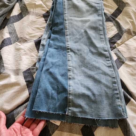 Express Jeans - Picture 2 of 7